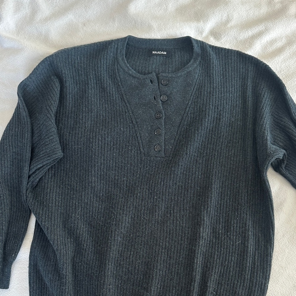NAADAM Women's Sweater Recycled Cashmere Ribbed Henley - Forest Green